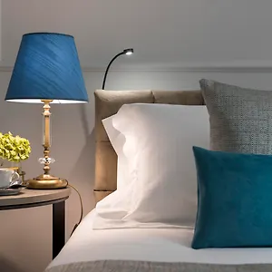 Hotel La, Roma